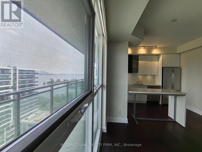 Photo - 33 Shore Breeze Dr Unit 1608