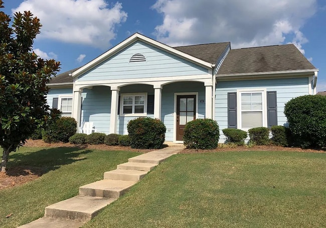 Building Photo - 4 BD/4.5 BA