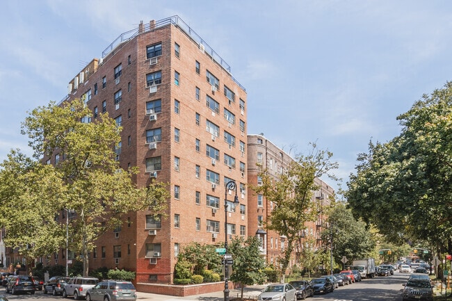 Shamco Apartments - 1901 Dorchester Rd - Shamco Apartments - 1901 Dorchester Rd