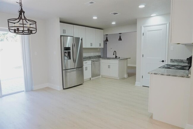 Photo - 7811 Bay Cedar Dr