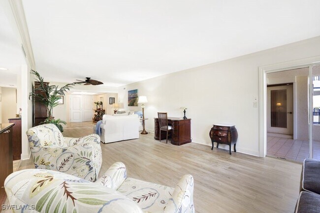 Photo - 4451 Gulf Shore Blvd N Unidad 405