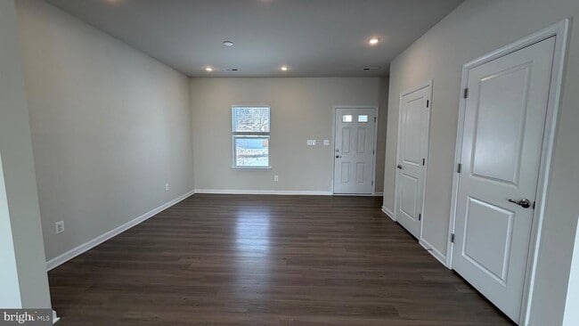 Building Photo - 35 Signal Knob Cottage Dr