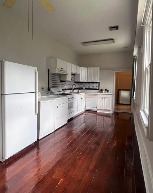 Photo - 1033 Port St