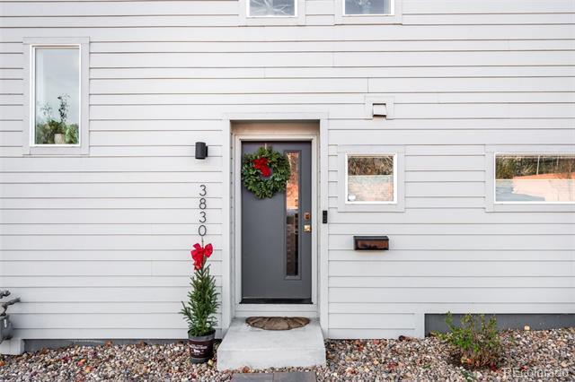 Photo - 3830 W 13th Ave