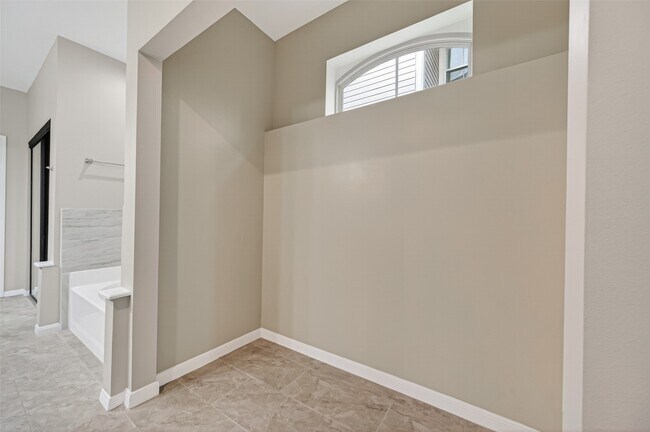 Photo - 6635 Queensclub Dr