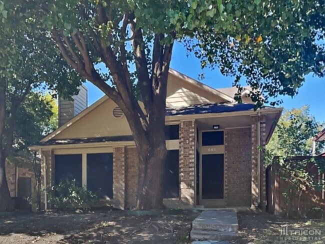 Building Photo - 561 Oxbow St Rental