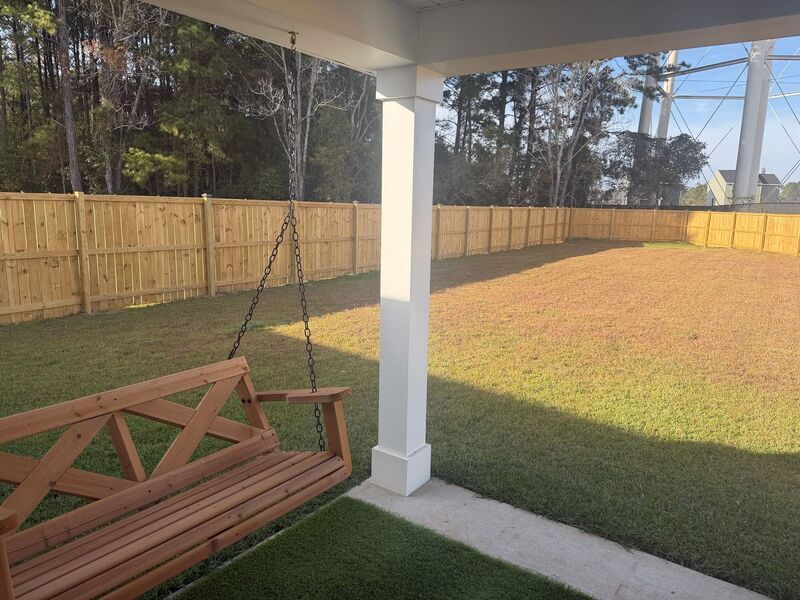 Photo - 700 Sinker Ln