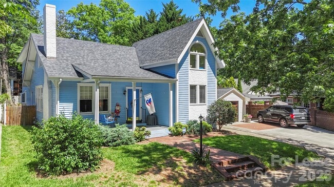 Building Photo - 1610 Park Rd