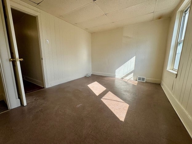 Photo - 2073 High St