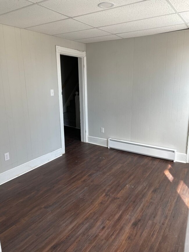 524 Somerset St Unit 4