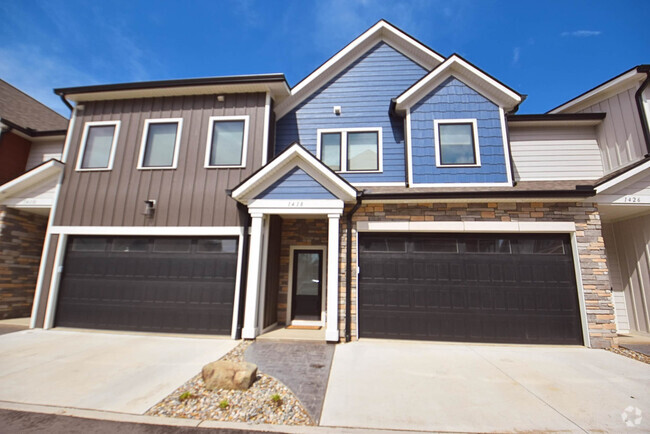 Building Photo - 1418 Parkview Loop N Unit ID1074449P Rental