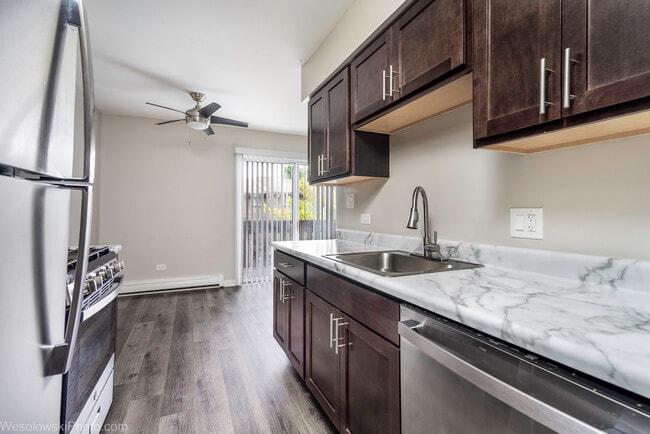 Photo - 1305 E Turtle Creek Cir Unit #E