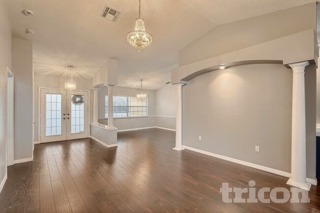 Photo - 1093 Dunlap Ave