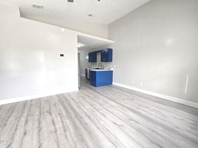 Photo - 9022 Houston St