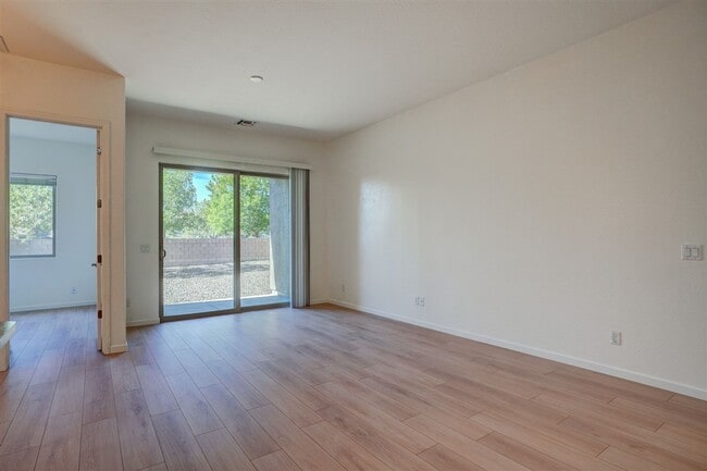 Photo - 3 Bedroom, 2 bath home in Granville