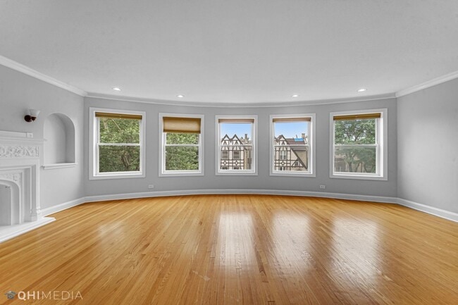 Photo - 6144 N Washtenaw Ave Unidad 4