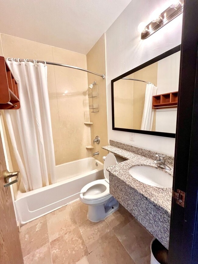 Photo - Ski Town Apartments