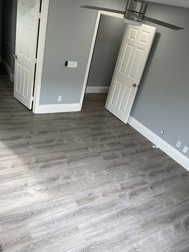 10182 Camino Ruiz Unit 62
