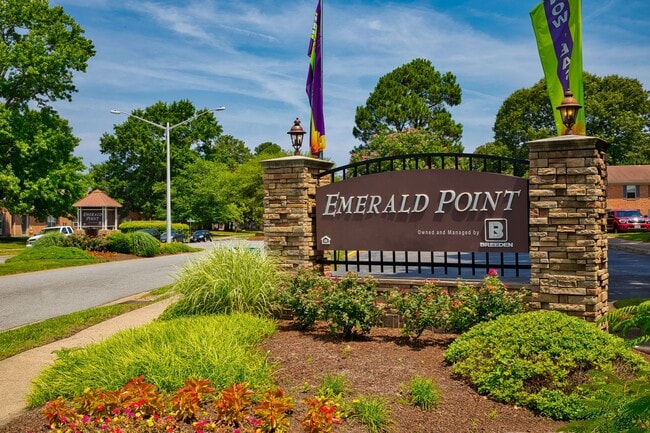 Photo - Emerald Point Apartments & Townhomes