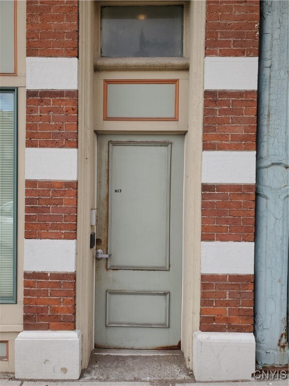 Photo - 813 S Salina St