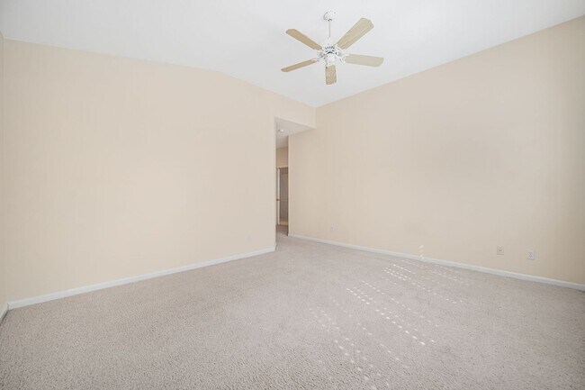 Photo - Highly Desirable Executive Home: 4 Bedrooms, 3 Bathrooms of Luxury Living