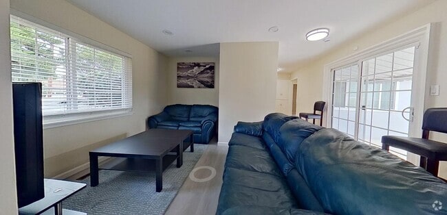 Building Photo - 22565 Norwood Dr Rental