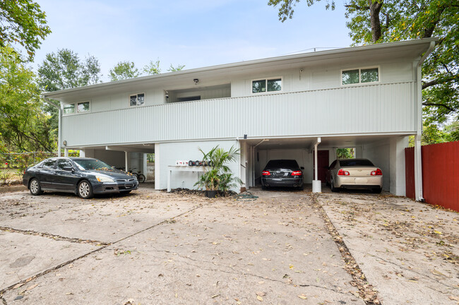 Photo - 1712 Pasadena St Apartments Unit 4