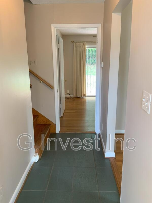 Photo - 2791 Handy Dr NW