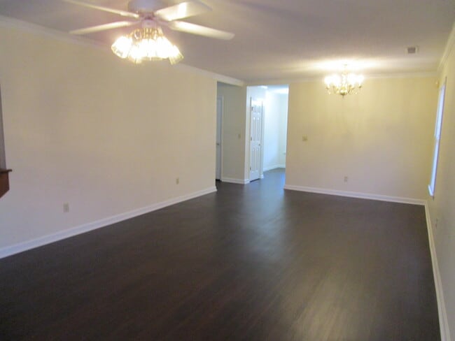 Photo - 2224 Preot St