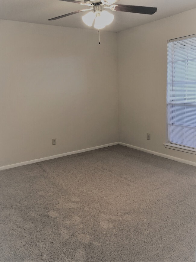 Habitación - San Augustine Apartments & Townhomes