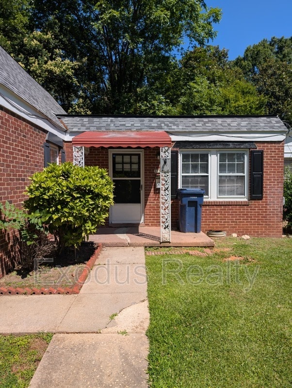 Building Photo - 312 Bracken St Unit A