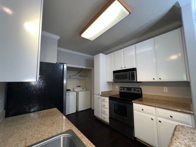 Photo - Villa Cortina Luxury Condo near Santana Ro...