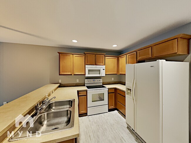 Photo - 303 Freedom's Ring Dr Casa