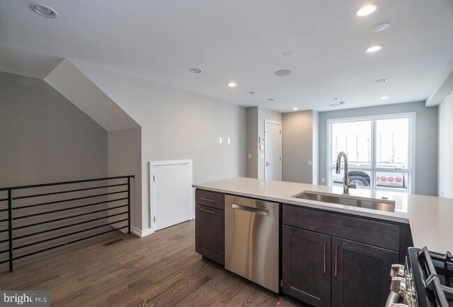 Photo - 1434 Clymer St Unidad 1