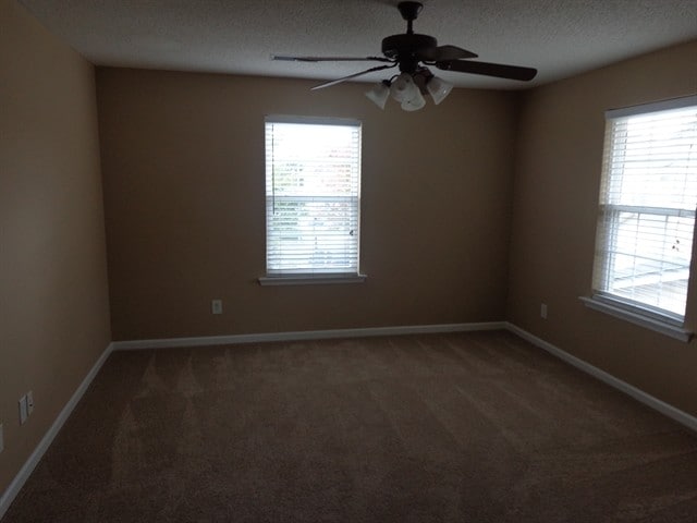 Photo - 13613 Coram Pl