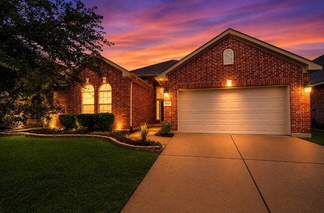 Building Photo - 21610 Avalon Queen Dr
