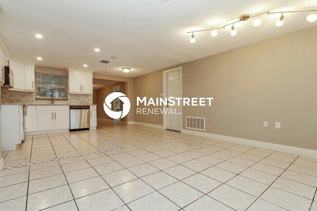 Photo - 3 Bedroom Pet-Friendly Home in Port Richey...