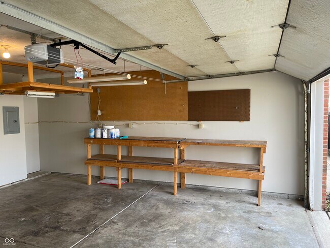 Photo - 1005 Wild Ivy Trail