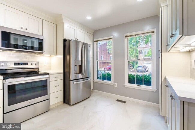 Building Photo - 112 Gretna Green Ct Rental