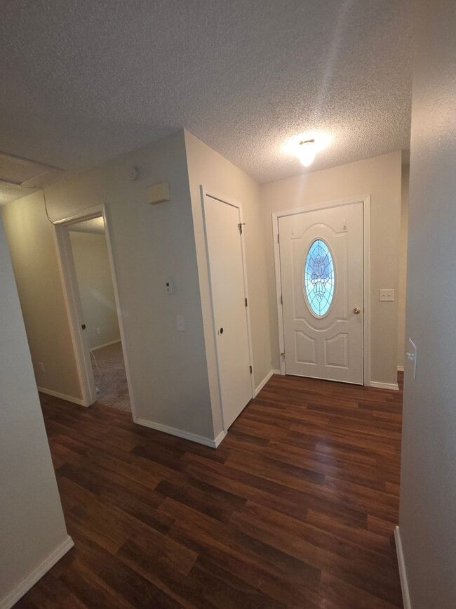 Photo - 3 Bedroom Single Family Home In Bentonville!
