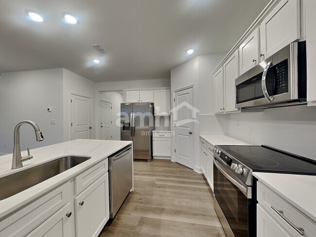 Photo - 1674 Soapstone Rd