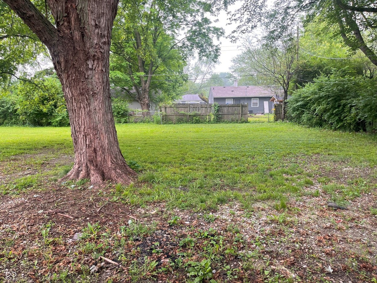 Photo - 1807 Raible Ave