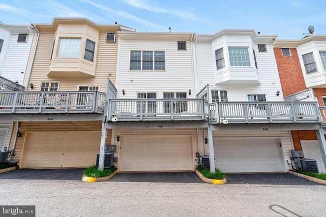 Photo - 8814 Hunting Lodge Ct