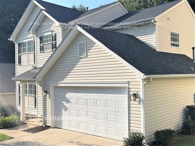 Photo - 196 Markham Dr