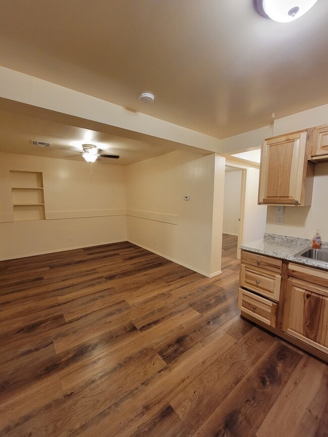 Photo - 2024 N 2nd St