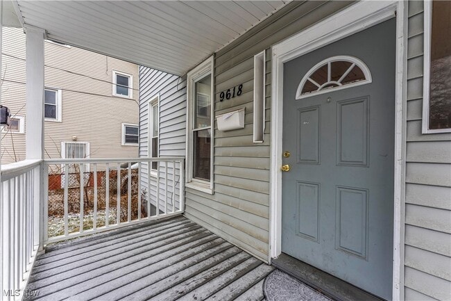 Photo - 9618 Willard Ave