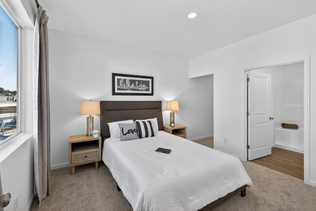 Photo - 3625 Meadow Sage Court SE