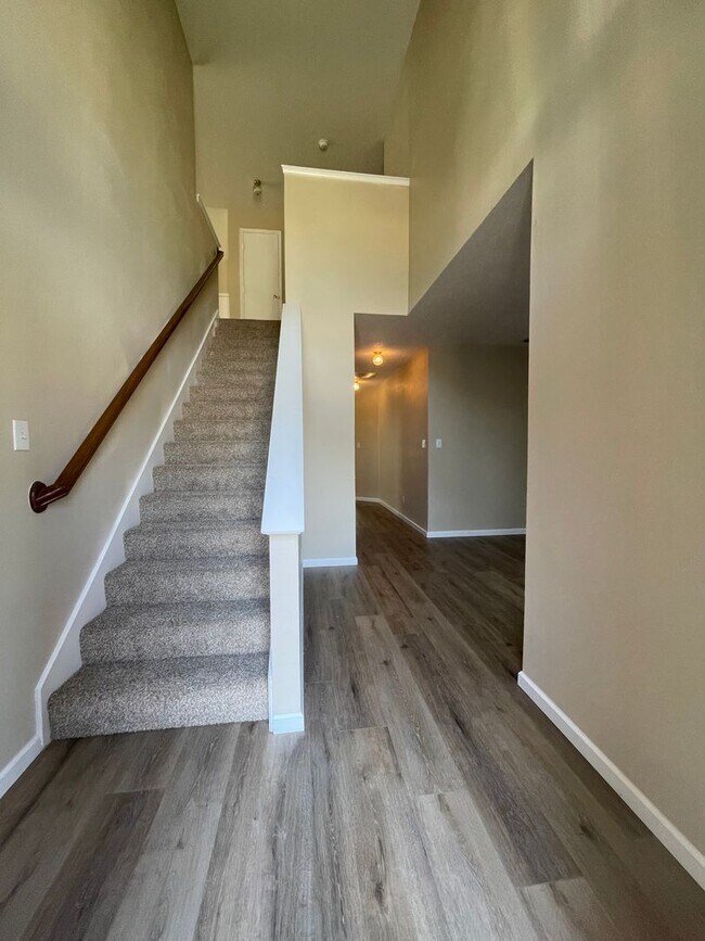 Photo - 213 Beechgrove Terrace