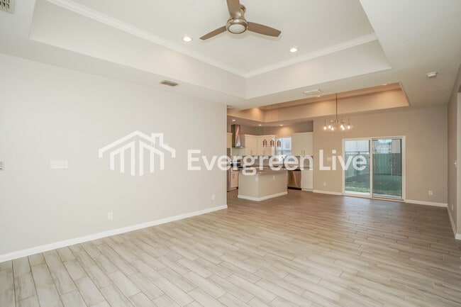 Photo - 1226 El Porvenir Dr