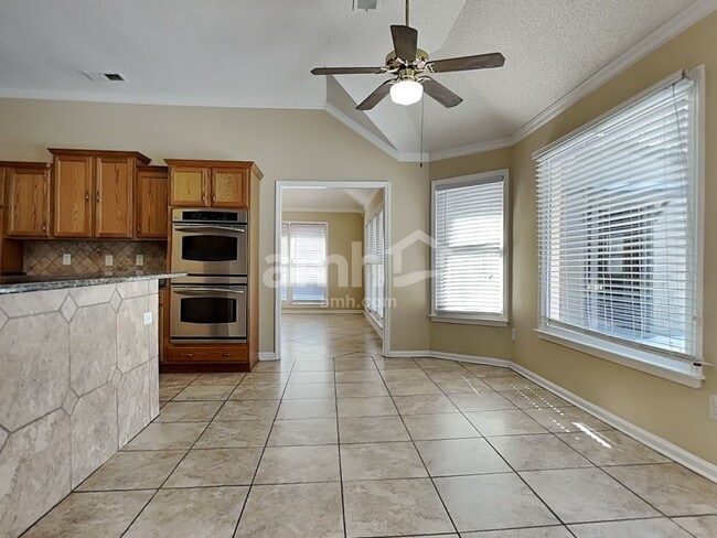 Photo - 5181 Marlboro Ct